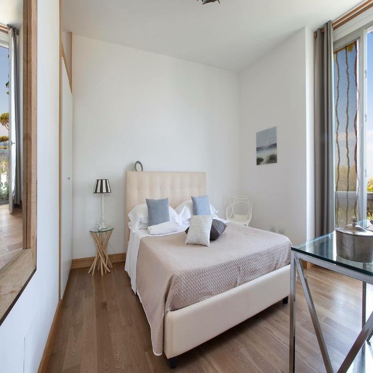 Agora Apartments Sorrento Rum bild