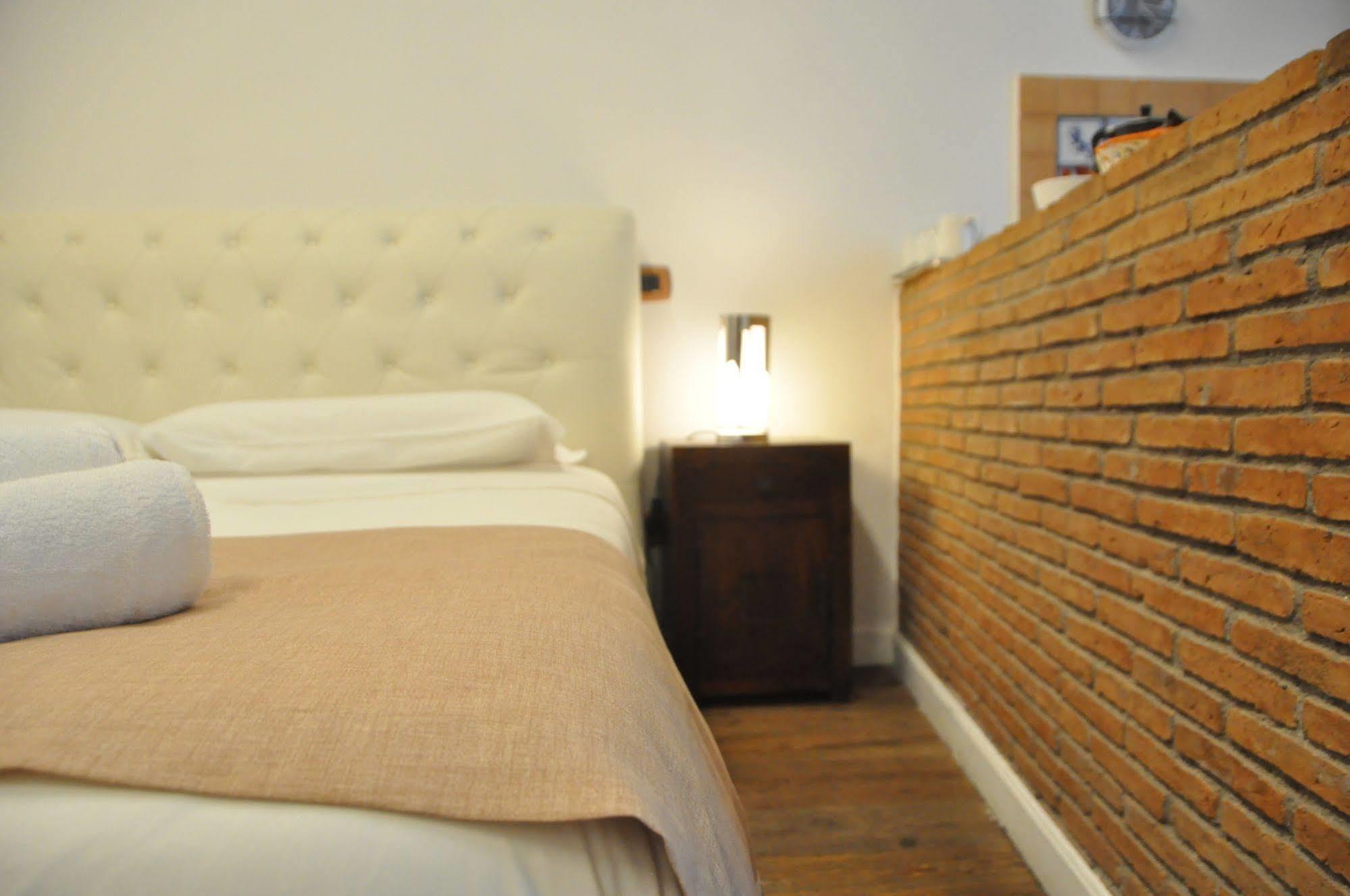 Agora Apartments Sorrento Exteriör bild