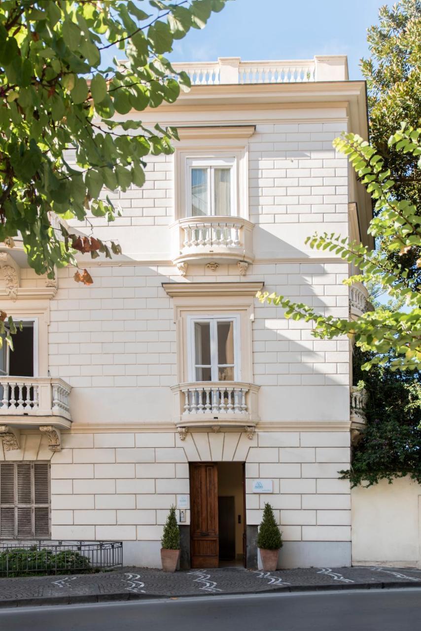 Agora Apartments Sorrento Exteriör bild
